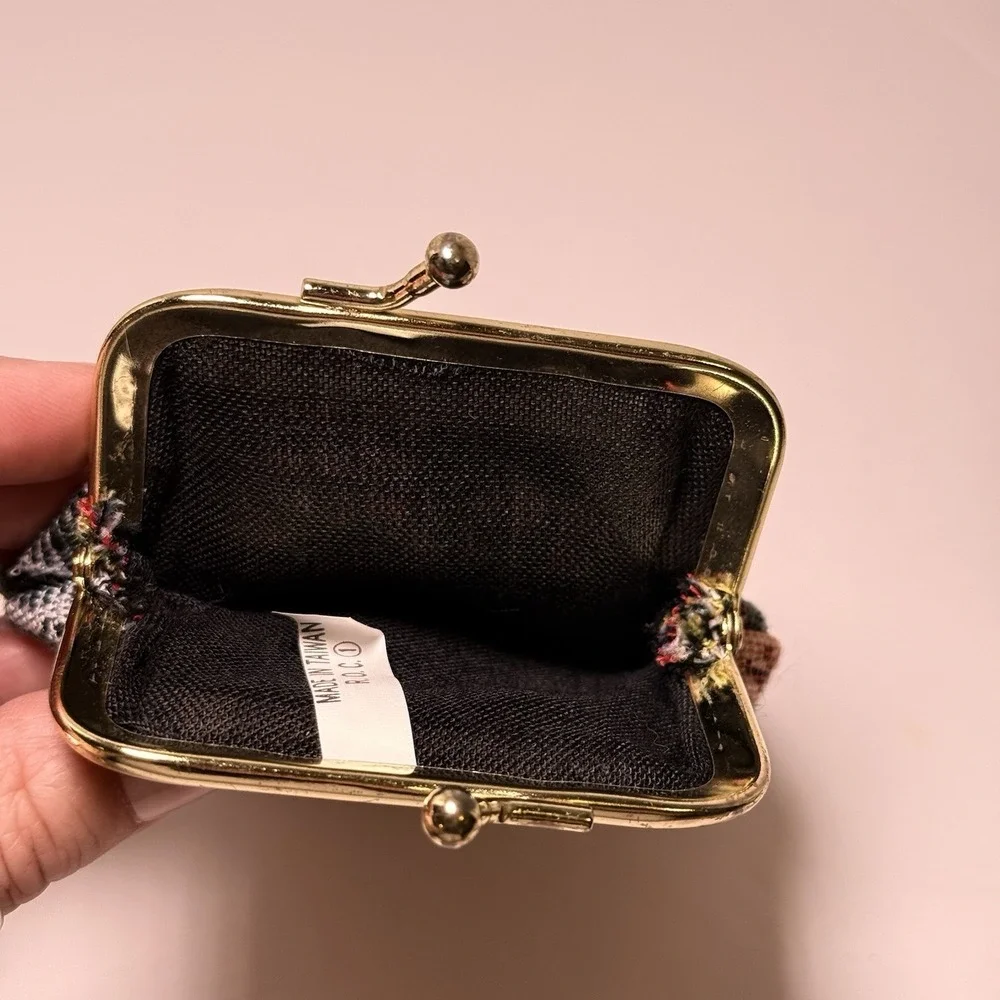 Vintage Floral Tapestry Glasses/Cigarette Case & Matching Coin Purse Kiss Lock